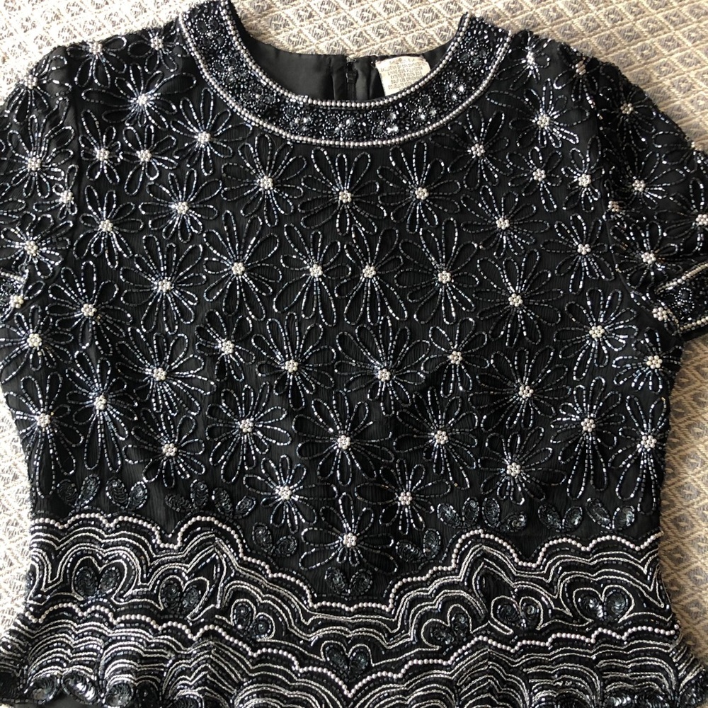 EUC Vintage Silk Beaded Scalloped top